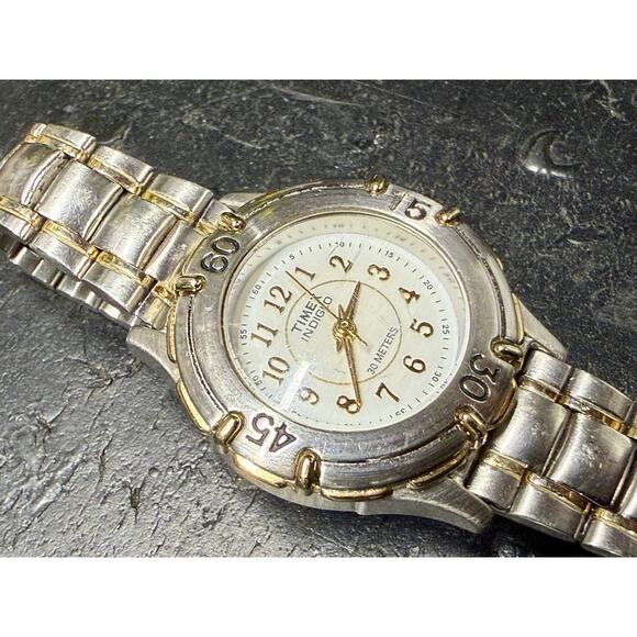 Vintage Timex Indiglo Womens Watch Gold 2 Tone Band, New Battery EUC - Picture 6 of 8